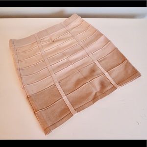 Charlotte Russe Pink Bandage Skirt Size - M